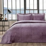 Cuvertura Pat Catifelata TAC Deluxe 250x240 cm Alvin Mov Design Modern 100% Poliester Rezistenta la Sifonare