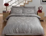 Lenjerie Pat Louvre TAC Bumbac Dublu Satinat Antisifonare Design Modern Cadou Elegant