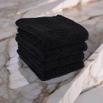 Set 4 prosoape de baie lux 50x90 cm, 100% bumbac pieptănat, ultra-absorbante, Negru – PremiumSleep.ro