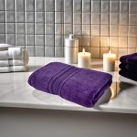 Prosop Ultra Pufos 70x130 cm 100% Bumbac Pieptănat Zero Twist 600 g/mp Mov - imagine 4