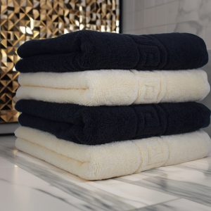 Set 4 prosoape de lux 50x90 cm, 100% bumbac pieptănat, ultra-absorbante, Negru & Ivory – PremiumSleep.ro