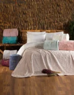 Pătură Embosată Cocolino Ecru Floral 200x220cm – Confort și Eleganță - imagine 3