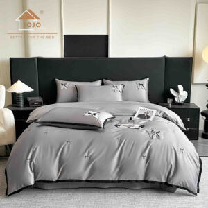 Lenjerie De Pat cu broderie Bumbac Satinat 100% Deluxe Antisifonare,Gri-Ambalaj Cadou Elegant