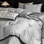 Lenjerie De Pat cu broderie Bumbac Satinat 100% Deluxe Antisifonare,Gri-Ambalaj Cadou Elegant - imagine 2