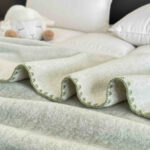 Pătură Premium 200x230 cm – Moale, Pufoasă și Călduroasă-Olive